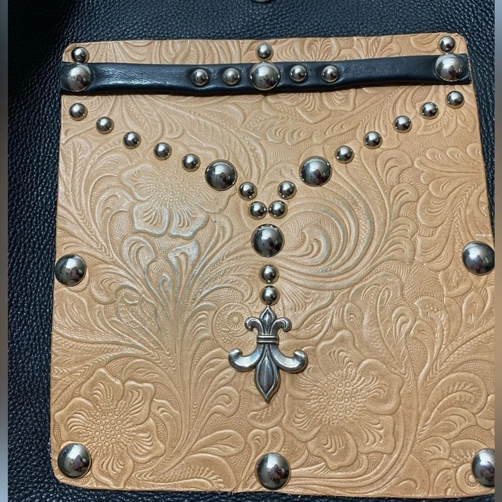 Huaracha Studios purse leather crossbody slim outer pocket studded